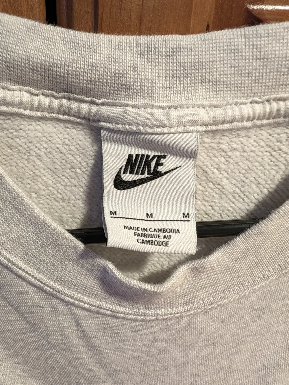 Nike Women's Light Gray Cropped T-shirt